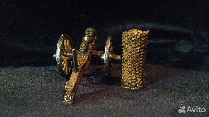 Оловянные фигурки