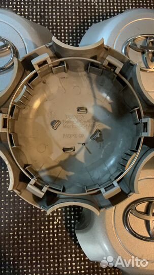 Оригинальные колпаки Toyota Land Cruiser r18