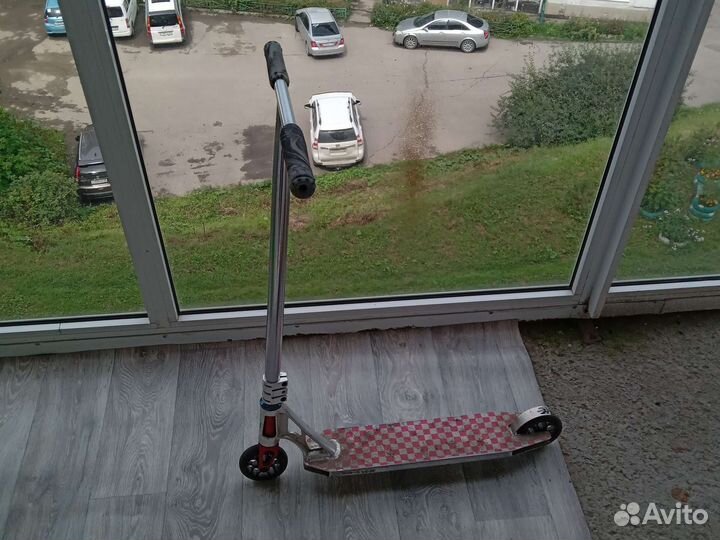Самокат трюкавой кастом