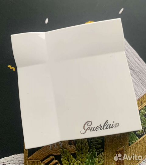 Хайлайтер Guerlain Meteorites