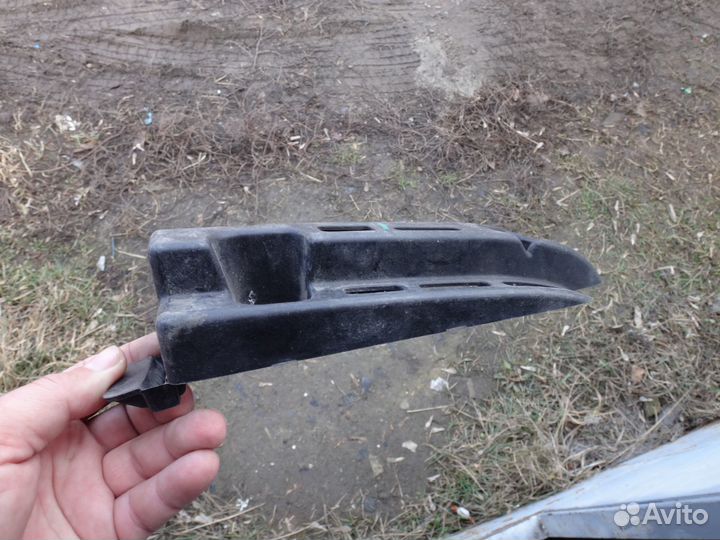 Круз крепление заднего бампера Правое Cruze 09-16