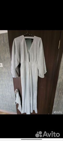 Комбинезон 42-44, праздничный