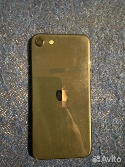 iPhone SE (2020), 64 ГБ