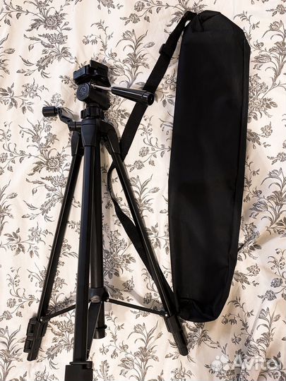 Штатив напольный для камеры и телефона