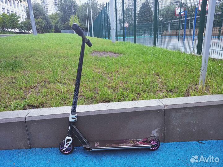 Трюковой самокат oxelo