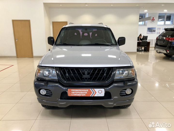 Mitsubishi Pajero Sport, 2002