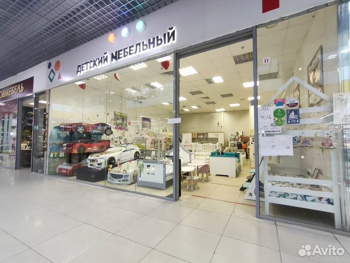 Кровать из массива