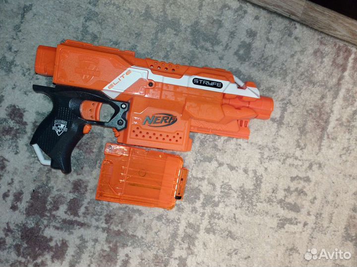 Игрушки Нерф