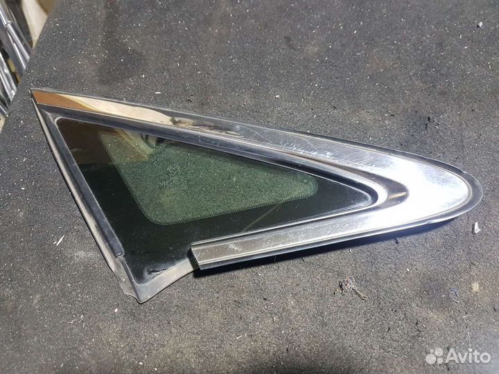 Стекло глухое Mazda CX-7 (2006-2012)