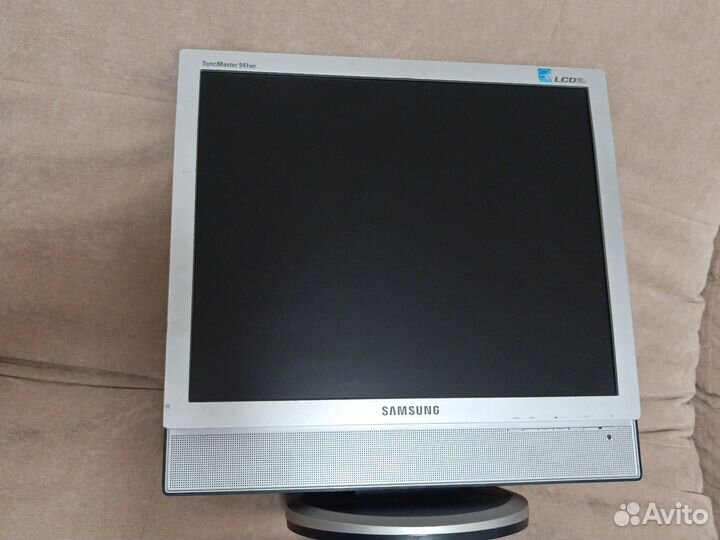 Телевизор-монитор Samsung 941 mp
