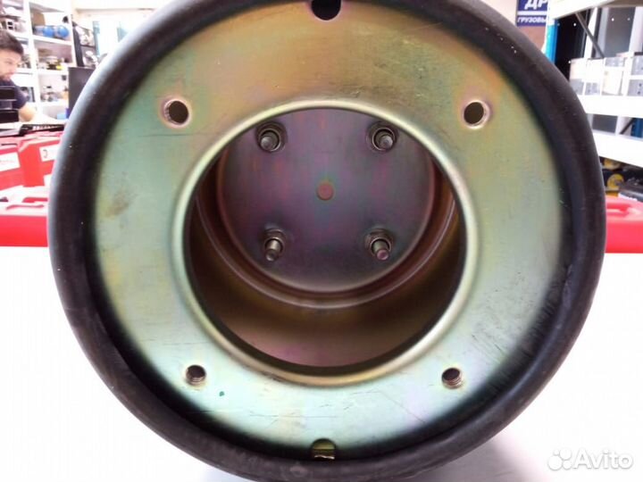 Пневморессора 813MB SAF 4 шпильки + воздух М22 ста