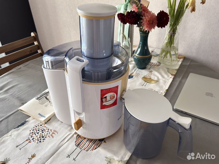 Соковыжималка Philips центробежная