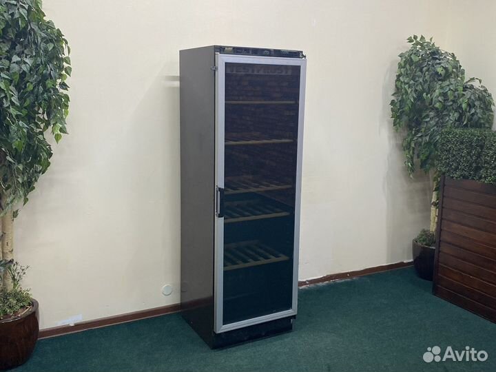 Винный холодильник шкаф