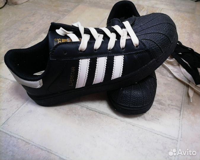 Adidas superstar черные