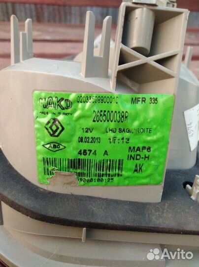 Фонарь правый Renault Fluence K4M 838 2014