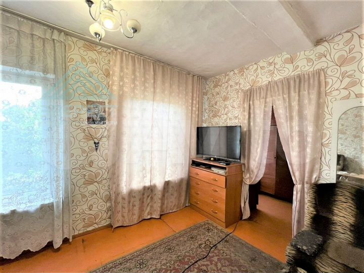 Дом 35,9 м² на участке 6,3 сот.