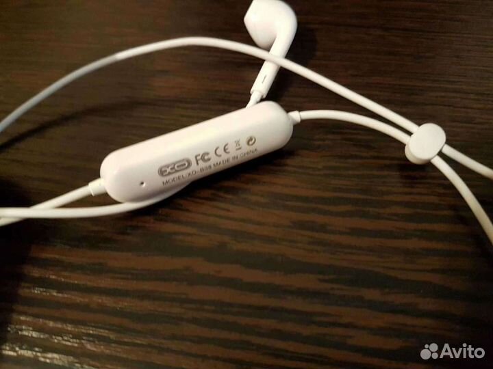Гарнитура наушники Bluetooth XO BS8