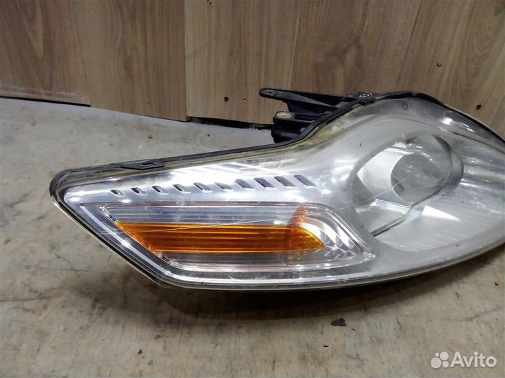 Фара правая от Ford Mondeo IV 2007-2015