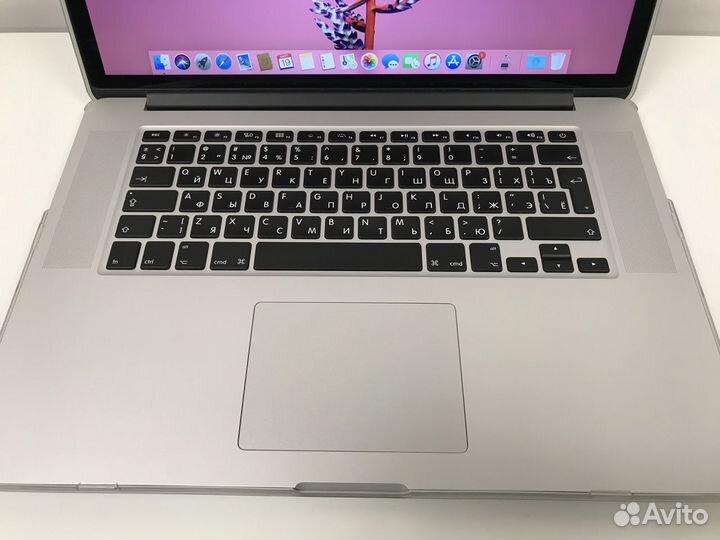 Ноутбук Apple MacBook Pro 15