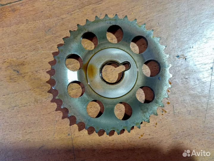 Шестерня распредвала Geely Emgrand EC7 JL4G18