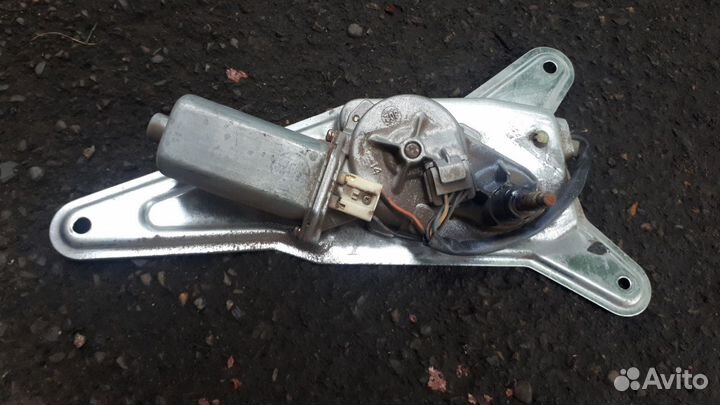 Мотор стеклоочистителя задний Suzuki Grand Vitara