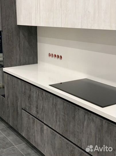 Столешница из камня кварцевый агломерат