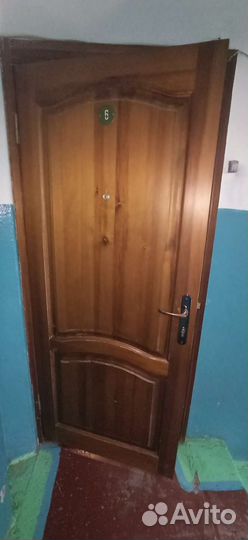Дверь входная бу деревянная с коробкой