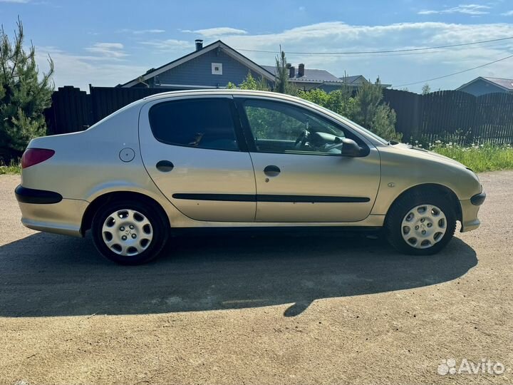 Peugeot 206 1.4 МТ, 2008, 230 000 км