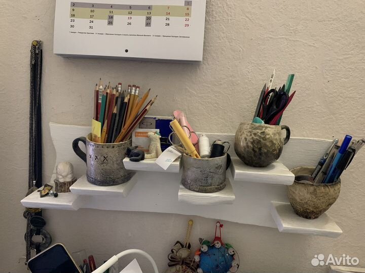 Полка настенная массив дерева белый