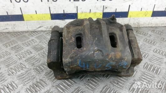 Суппорт тормозной передний левый KIA sorento 1 (4L