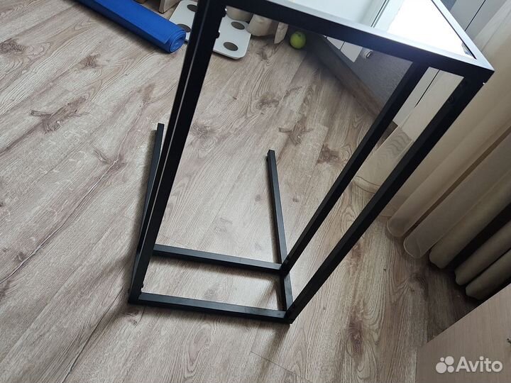 Столик IKEA