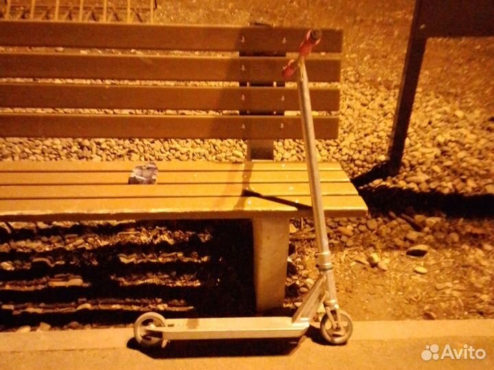 Трюковой самокат зефир