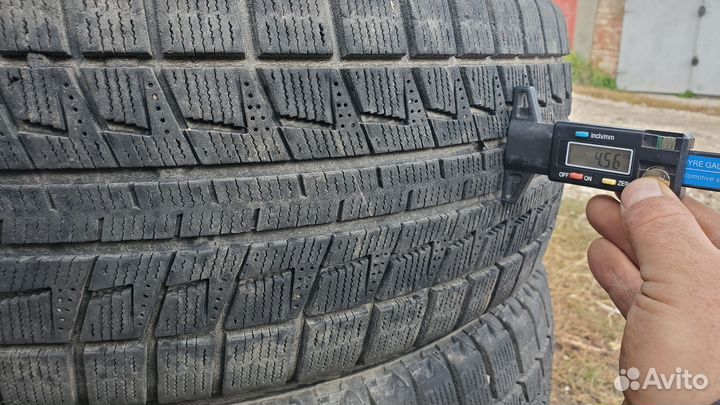 Bridgestone Blizzak Revo2 195/55 R16