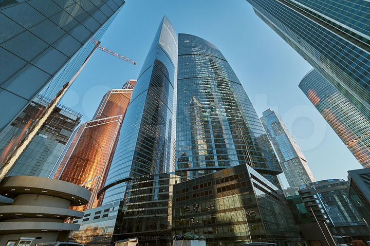 Своб. планировка, 120 м², 74/96 эт.