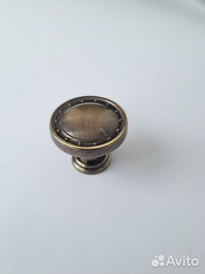 Ручки мебельные