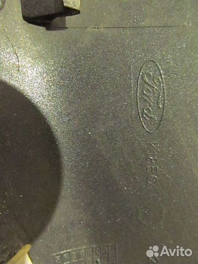 Зеркало заднего вида