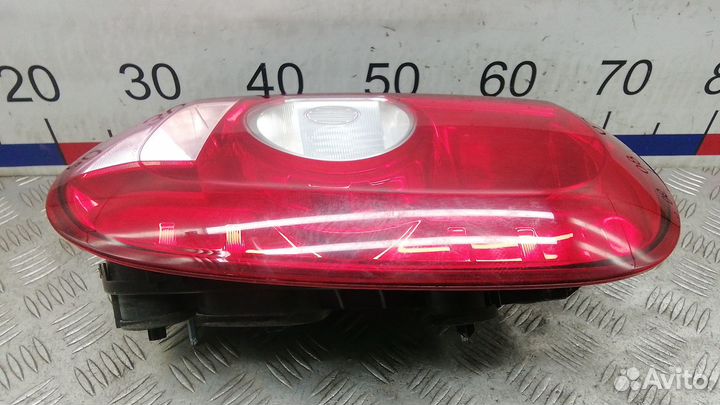 Фонарь Dacia Duster (2009-2020)