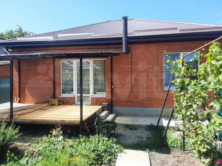 Дом 95 м² на участке 4 сот.