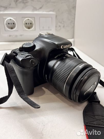 Зеркальный фотоаппарат canon