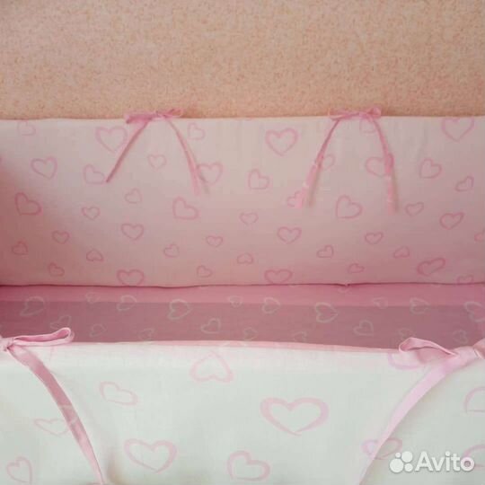 Бортики в кроватку