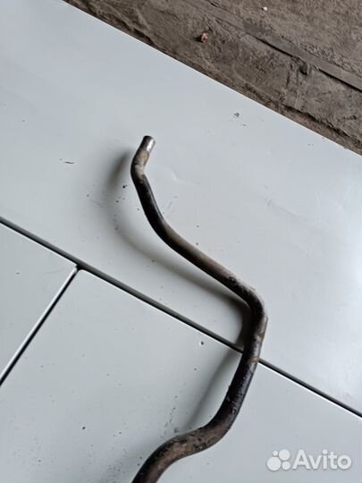 Стабилизатор передний Volkswagen Passat B3