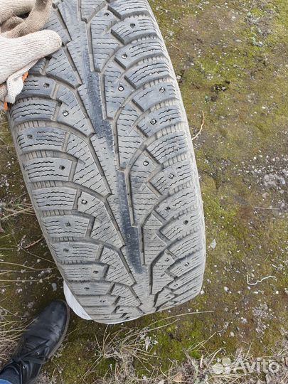 Nokian Tyres Hakkapeliitta 5 235/60 R18 107T