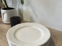 Набор белых тарелок 20 см