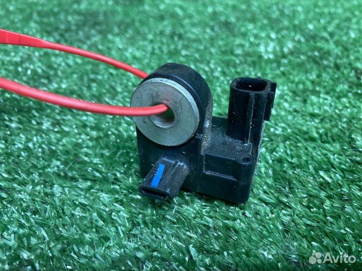 Датчик удара Mazda Сх7