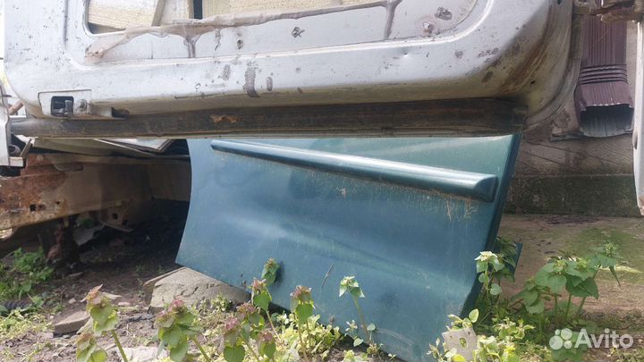 Дверь задняя левая на форд транзит 00