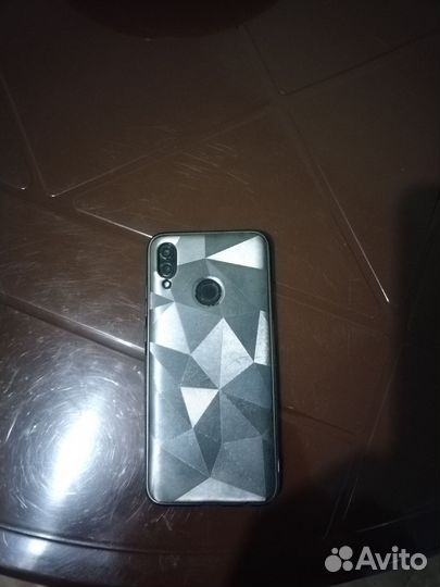 HONOR 10 Lite, 4/64 ГБ