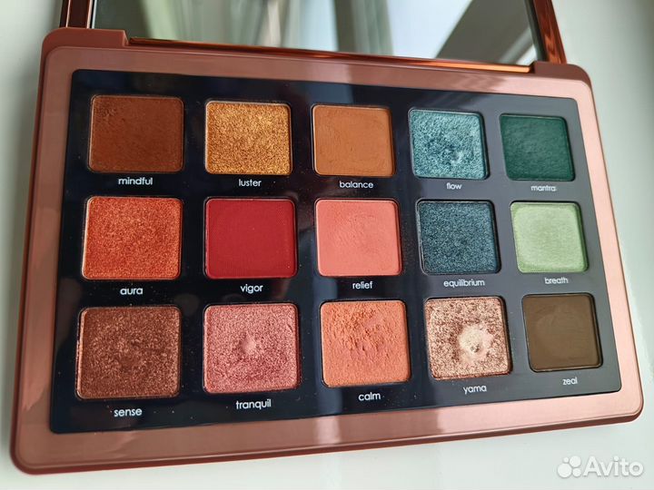 Палитра теней, Natasha Denona Zendo palette