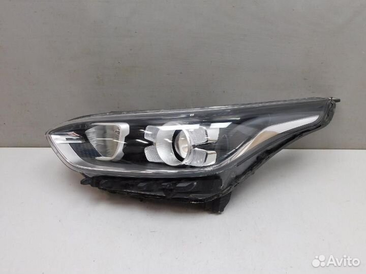 Фара левая Kia Cerato