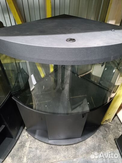 Аквариум угловой 200 л с крышкой и освещением