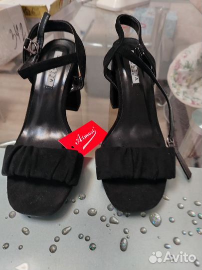 Босоножки женские 37 размер